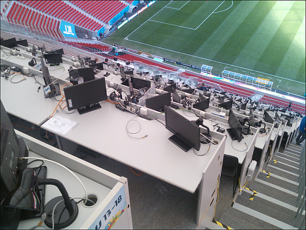 ppc web pix-tv commentary positions 600x451