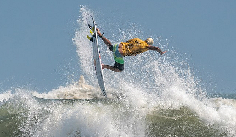 tsx pix 2019-915 ferreira italo w surf gms 750